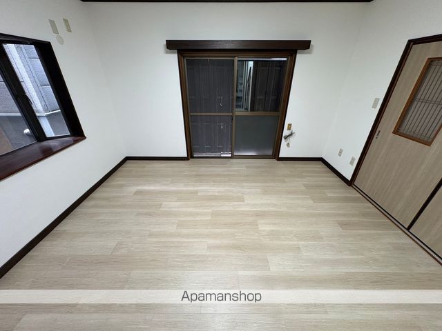 桑才町戸建の内装写真