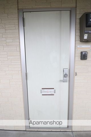 リヴェール アンジュの玄関写真