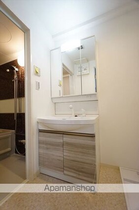 ＧＲＡＮＤＵＫＥ千代田ｒｅｇａｒｉａ[1LDK/42.72m2]の洗面所