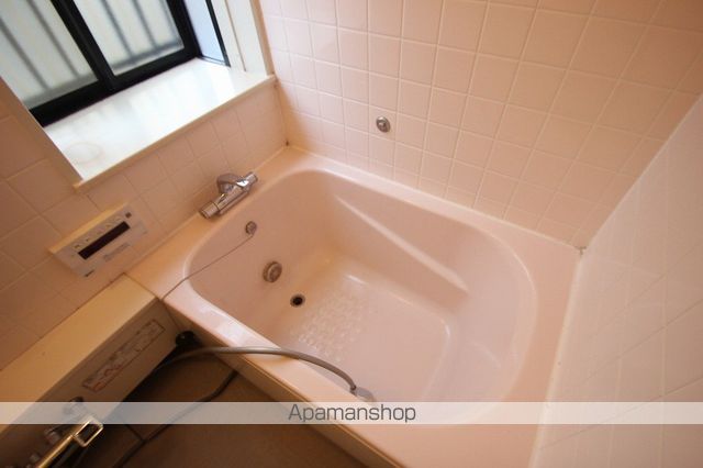 detached 埼玉県蓮田市大字井沼803-24
地図を見る