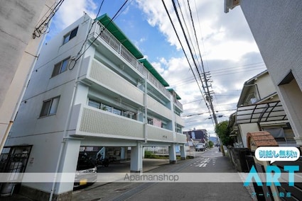 メゾン宝[2DK/38.88m2]の外観1