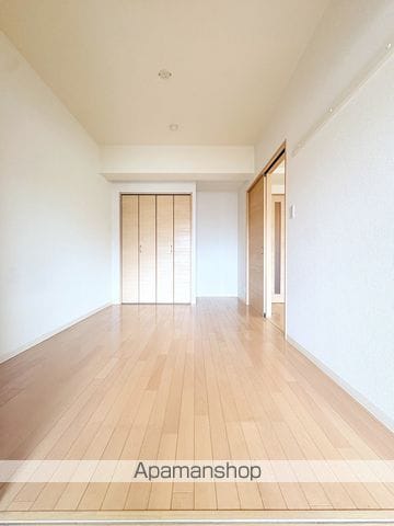 LAVISの内装写真