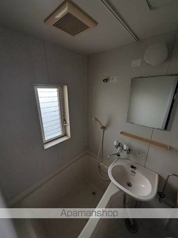 ペルソンヌ下依知の内装写真