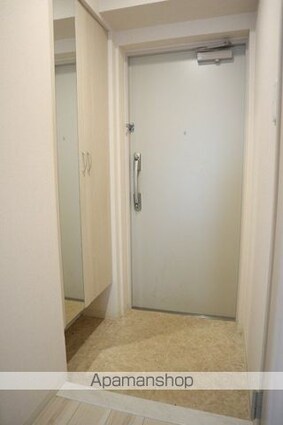 イルミナーレ学大[1LDK/46.56m2]の玄関