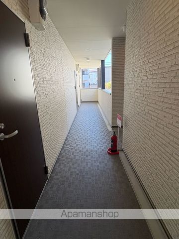 南海電鉄南海本線 諏訪ノ森駅 徒歩10分 3階建 築2年の内装写真