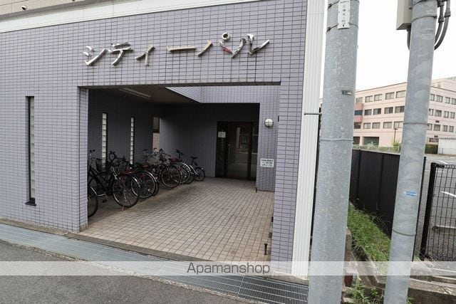 シティーパルの玄関写真