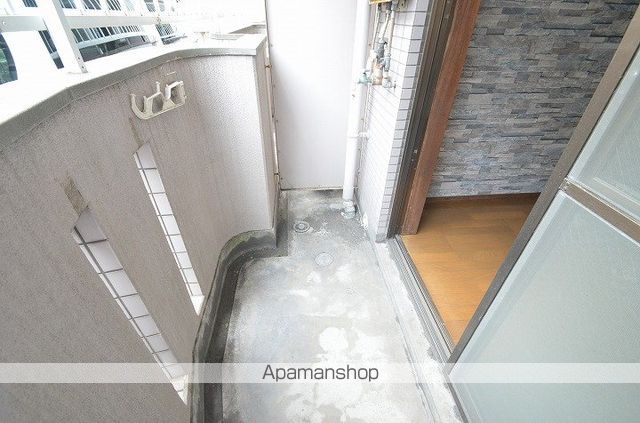 ロゼーヌ唐湊の内装写真