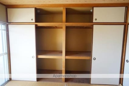 室町ハイツ[3DK/56.87m2]の収納