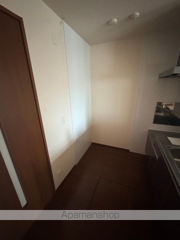 シャトル小松の内装写真