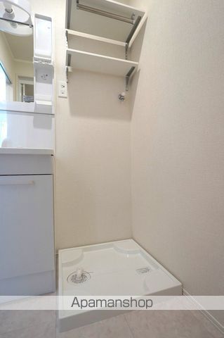 WEST FIELDの内装写真