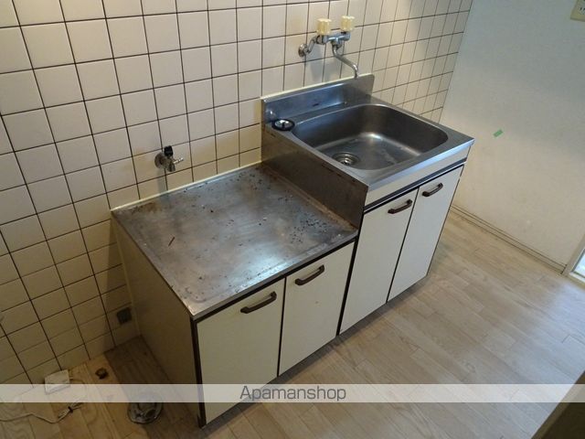 ホワイトキャッスル蒲町IIの内装写真