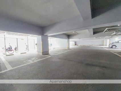 大進第三ハイツ[3LDK/63.47m2]の駐車場