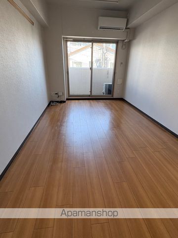 ナジック香ヶ丘マンションの内装写真