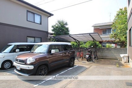 フレグランスくぼた　Ｅ棟[3DK/51.75m2]の駐車場