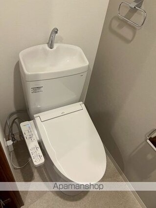 東京都中野区新井１丁目[1LDK/41.59m2]のトイレ