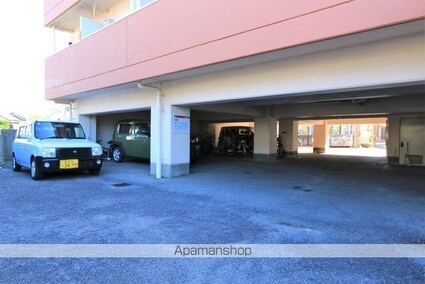 第３成田マンション[1K/16.52m2]の駐車場1