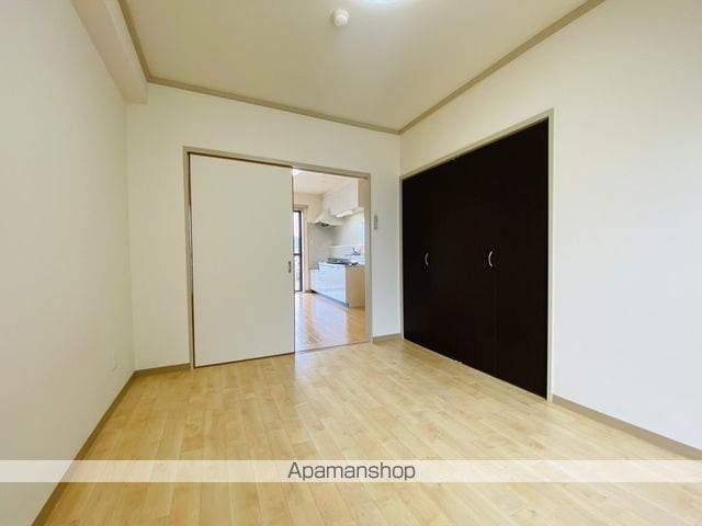 マンションリヴァーサイドの内装写真