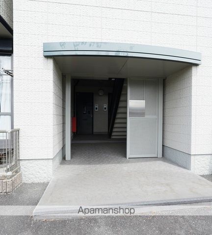 アーバンドエルの玄関写真