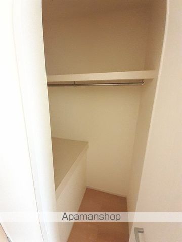 フィオーレ リン Aの内装写真