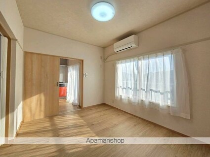 コーポ新井橋第１[2K/37.19m2]のリビング・居間