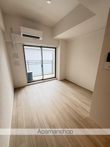 ESLEAD大阪NEXUSの内装写真