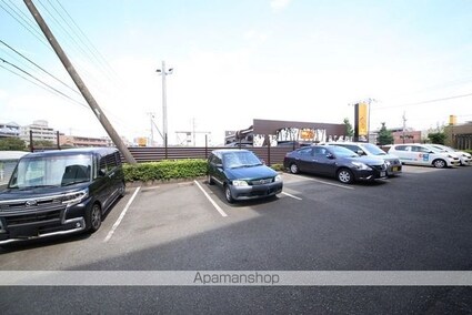 ＭＩＳＨ[1K/20.4m2]の駐車場