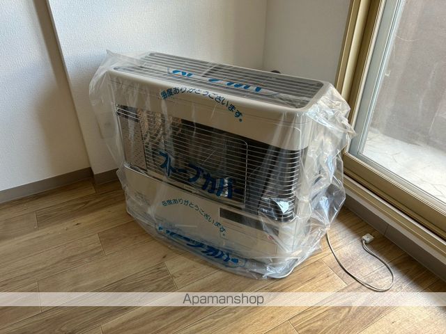 フロンティア大町の内装写真
