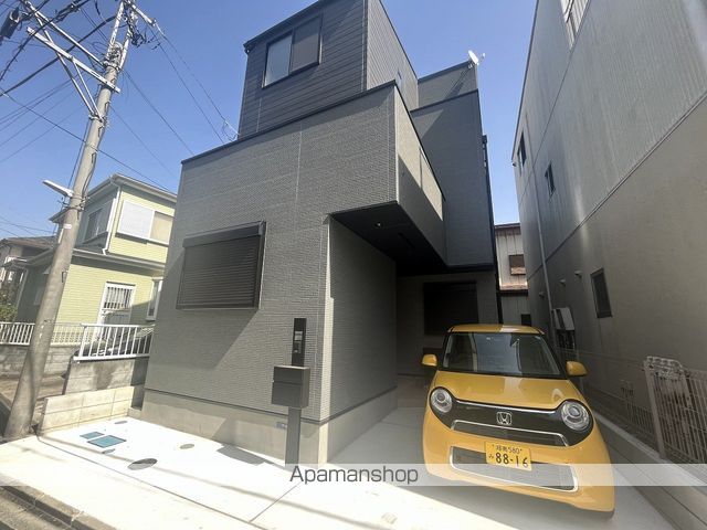 江ノ島電鉄 江ノ島駅 徒歩5分 3階建 築5年の外観写真