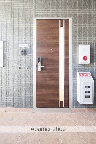 セジュール エムの玄関写真