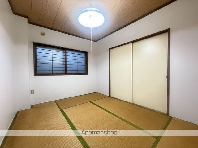 マンション谷地頭の内装写真
