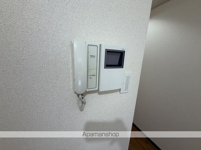 CRUM−1の内装写真