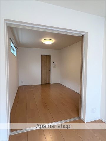グランドソレイユ新検見川Iの内装写真