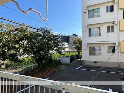 愛媛県新居浜市宇高町１丁目[2LDK/50.58m2]の眺望