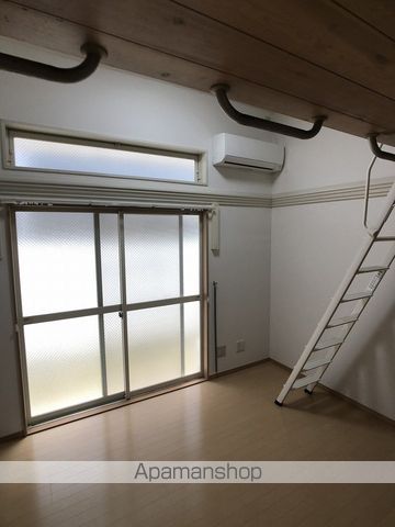 グリーンリーブスの内装写真