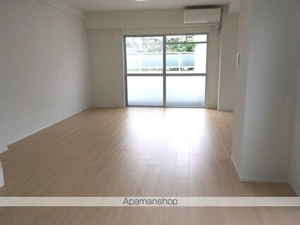 東信松涛マンション[1R/43.02m2]のリビング・居間