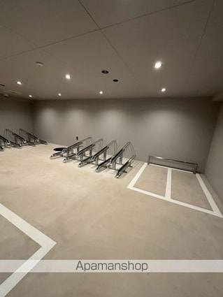 クラリティア文京湯島[2LDK/52.75m2]の駐車場