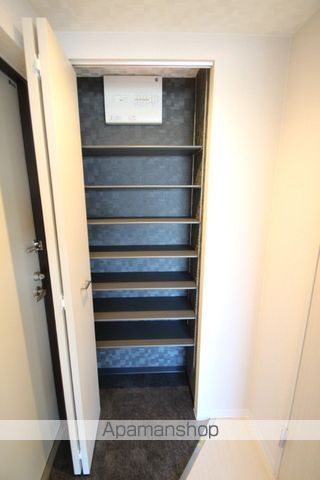 CITY RESIDENCE月寒中央の内装写真