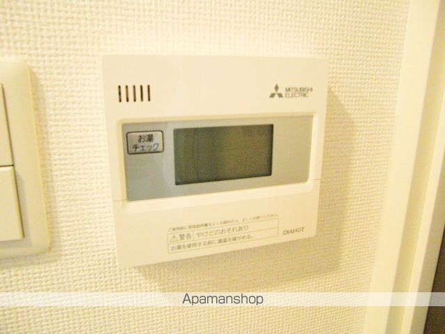 セレニテ江坂ルフレの内装写真