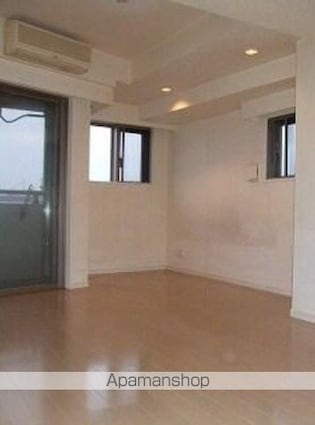 カスタリア新宿御苑[1R/33.57m2]のリビング・居間