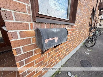 ウエスタンムービーズ[3LDK/79.2m2]のエントランス1