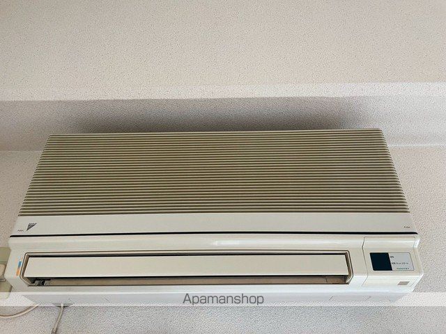 リバティ丸之内の内装写真
