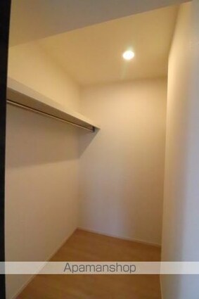 エンブレム[1LDK/44.62m2]の収納