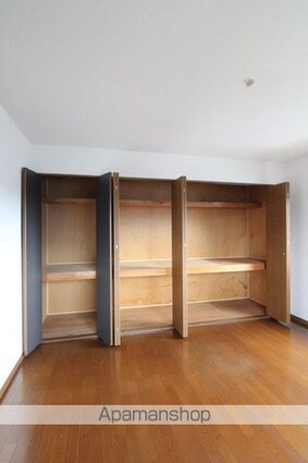 コーポ市坪[2DK/63.17m2]の収納