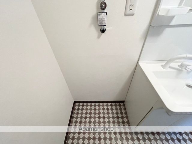 東英ハイツ壱番館の内装写真