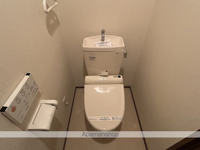 Gold Court 宝町の内装写真