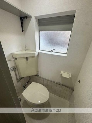 東京都新宿区四谷４丁目[2DK/42m2]のトイレ