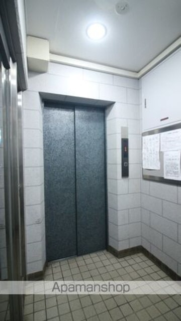 東京都武蔵野市境南町２丁目[1R/15.6m2]の共用部1