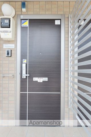 ヴィラコートIIの玄関写真
