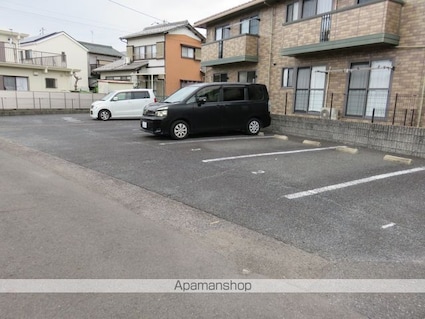 ルーチェ・Ⅰ[2LDK/53.72m2]の駐車場