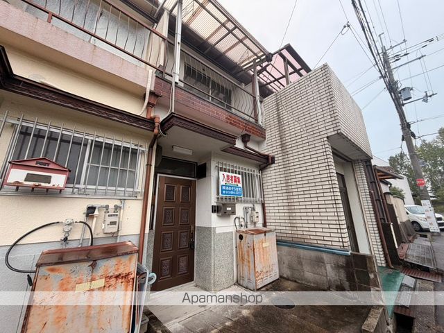 東山1丁目テラスハウスの外観写真